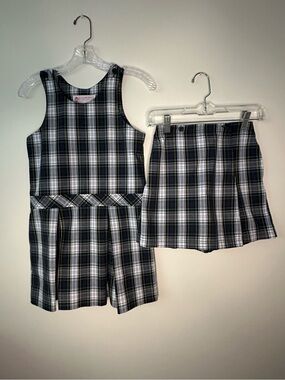 Mills Uniform Co Girls School Uniform, Jumper and Skort - Size Medium